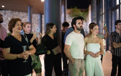 Los asistentes disfrutaron de las propuestas artísticas de Maureen Gubia, Esteban Jácome, Jimmy Lara, Chay Velasco, Elio Wong, Erick Franco y Poli Lunar.