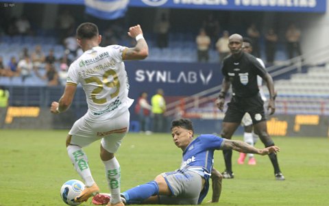 El colombiano, Alexis Zapata estuvo lesionado en el inicio de año