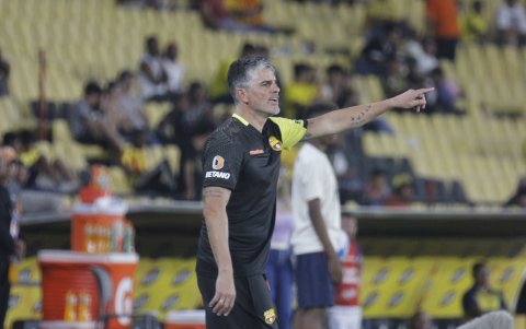 Diego López entrenador de Barcelona, la mayor parte de su carrera la hizo en Italia.