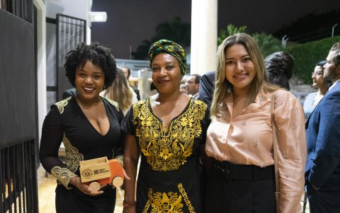 Jazmín Quiñónez, Lucciola González y Jodie Padilla.