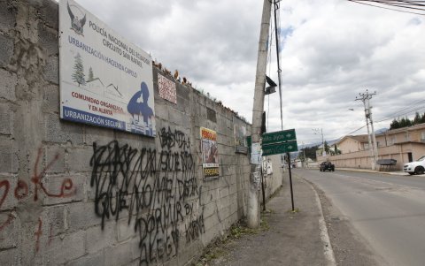 Lugar. Hay un rótulo donde se señala seguridad, pero de esto no hay nada, aducen los habitantes.
