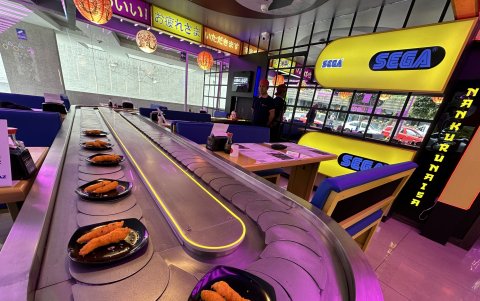 Kibou Kaiten Sushi utiliza la tecnología para atender a sus clientes.