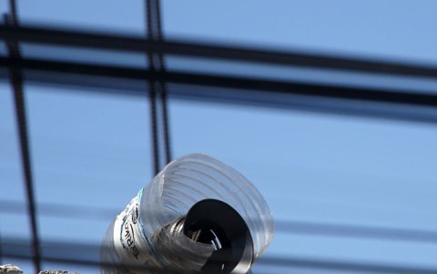 Alarma. Estas se encuentran colocadas en puntos estratégicos