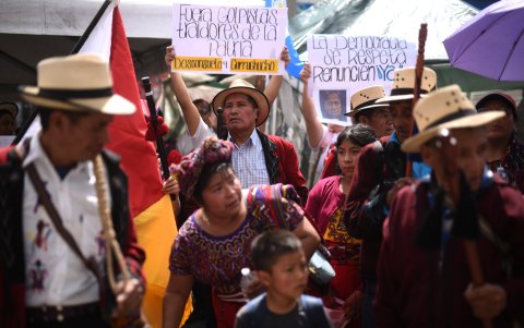 - Autoridades indígenas ancestrales y campesinos continúan protestando.