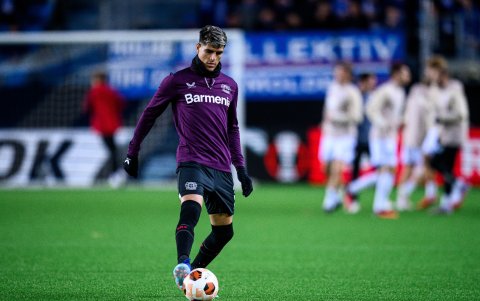 El ecuatoriano Piero Hincapié, zaguero del Bayer Leverkusen, equipo sensación en Alemania.