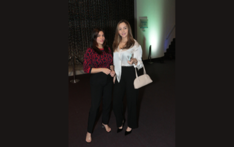 Corín y Mabelle Díaz.