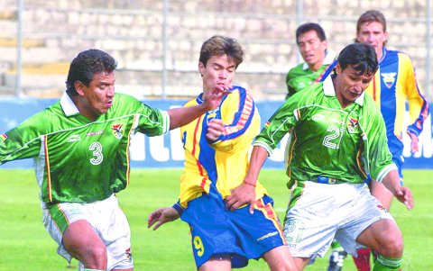 En 2001, la Tricolor se impuso por 5-1 en su visita a Bolivia.