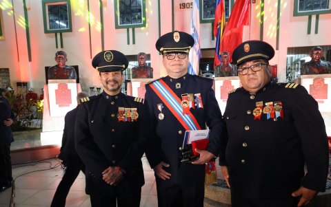 Marco Luzuriaga, William Muñoz y Fausto Rocafuerte.
