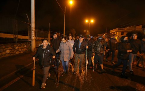 Vecinos realizan ronda por las noches