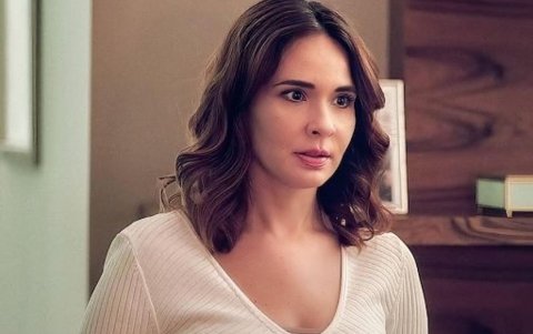 Fernanda Alarcón (Adriana Louvier)