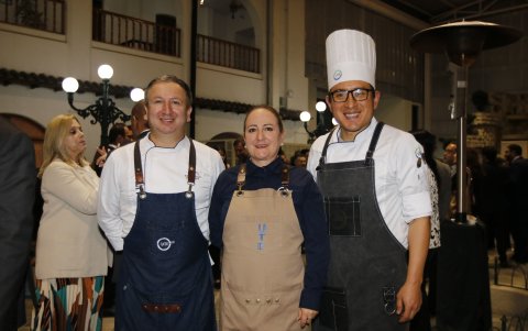 Édgar Reyes, María de Lourdes Larrea y Daniel Fierro.