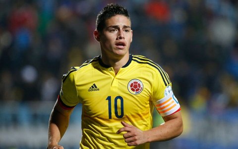 VIÑA DEL MAR, CHILE - JUNE 26: James Rodríguez of Colombia in action during the 2015 Copa America Chile quarter final match between Argentina and Colombia at Sausalito Stadium on June 26, 2015 in Viña del Mar, Chile. (Photo by Gabriel Rossi/LatinContent/Getty Images)