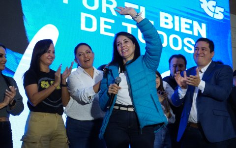 Tras conocer los resultados, Luisa González aceptó la derrota y se mostró conciliadora.