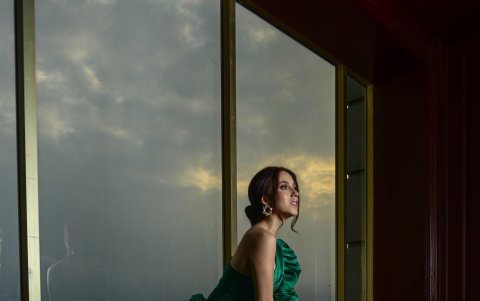 Su padre es el hombre más importante en su vida.