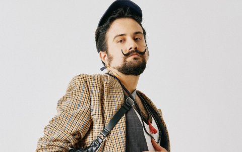 Sebastián también es el gestor del proyecto Voces de Latinoamérica.