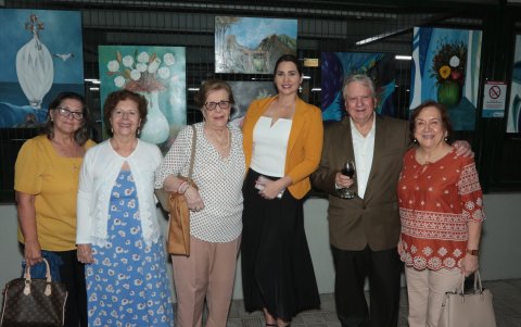 Sara Devoto, María Esther Ayala, Elena Coello, Vivi Parra, César Augusto Montalvo y Cecilia Palacio.