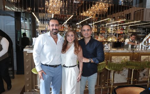 Alberto Villacís, María Fernanda Villacís de Franco y David Villacís.