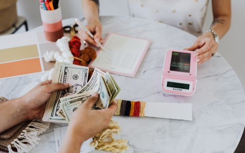 Pagar puntualmente el préstamo le garantiza un buen récord crediticio.