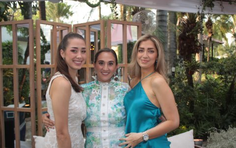 Andrea Noboa, Fiorella Caputi y Priscilla Noboa.