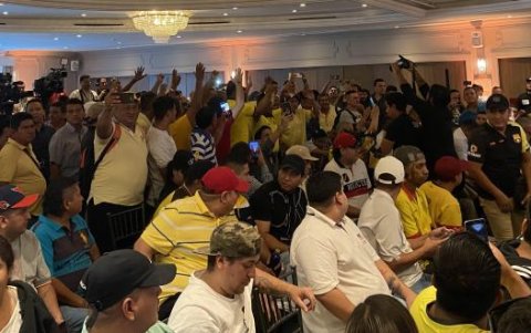 Socios de Barcelona presentes en el lanzamiento de la candidatura de Alfaro Moreno y Antonio Álvarez