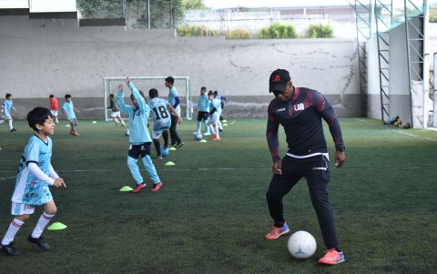 William Araujo ahora dirige la academia que lleva su nombre en el norte de Quito.