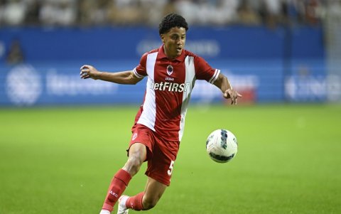 Anthony forward jugador del Antwerp FC de Bélgica.