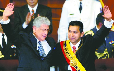 Foto de Archivo del expresidente Lucio Gutiérrez y el entonces vicepresidente Alfredo Palacio.