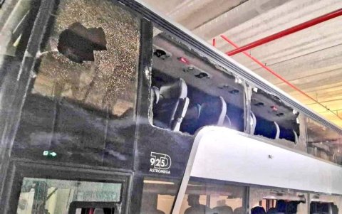 En estas condiciones terminó el bus del equipo francés.