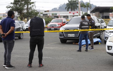 El sicariato en el parqueadero de comlejo deportivo del Colegio de Abogados del Guayas ocurrió el pasado sábado.