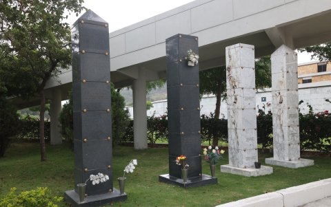 Panteón. El cementerio Metropolitano espera la visita de unas 3.000 personas.