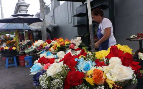 Los comerciantes también mantienen expectativas con este feriado.