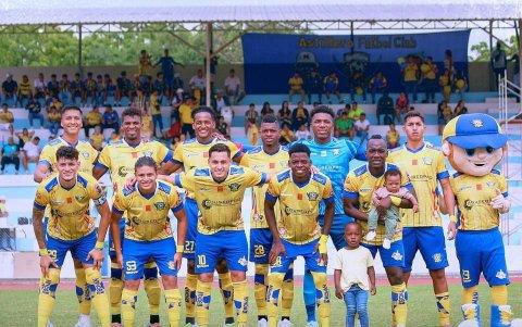 Astillero FC el único equipo de Guayas que ha quedado con vida en el torneo nacional de ascenso a la serie B.