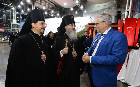 Abraham Sarabia, Chrysóstomos (Celi) y Denis Daniilidis.