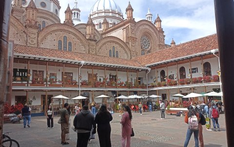 Cuenca es uno de los destinos favoritos para visitar en los feriados.