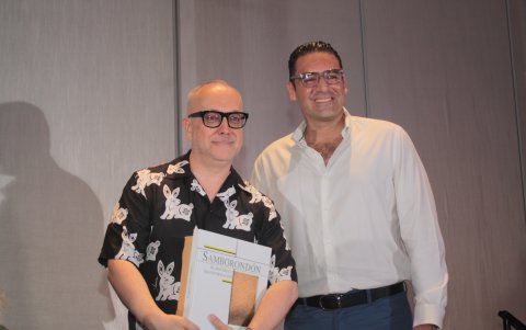 Juan Carlos Arciniegas con Juan José Yúnez, alcalde de Samborondón.