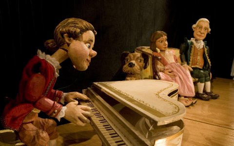 Cachirulo, escuela de teatro