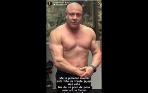 Historias en Instagram - Jorge Rausch sin camiseta