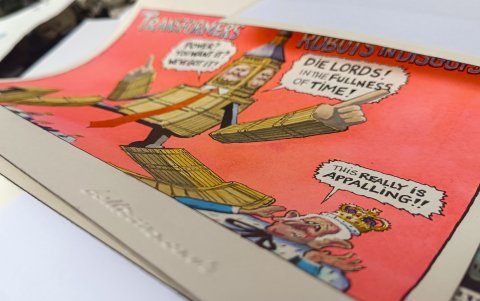 El mítico caricaturista británico Steve Bell acusa a 'The Guardian' de haber