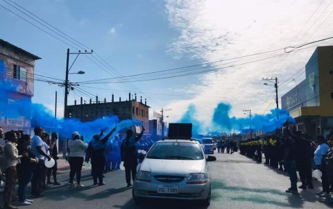Los habitantes de San Lorenzo rindieron homenaje a Adis Solís por las calles del cantón.