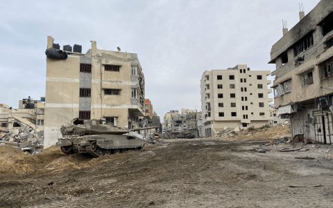 La guerra entre Israel y el grupo islamista Hamás la ha convertido en una ciudad fantasma.