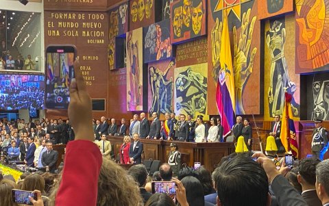 Guillermo Lasso ya está dentro de la Asamblea para el cambio de mando.