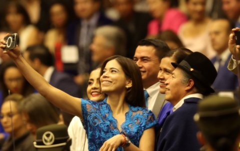 Los legisladores correístas entre los más contentos con la transición de mando.