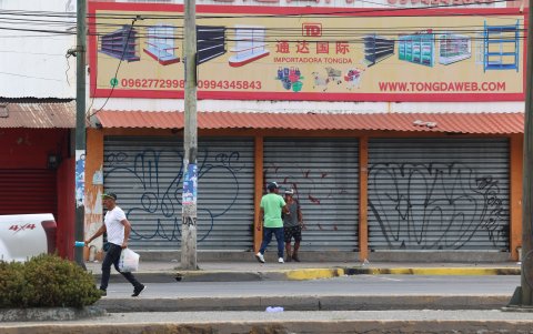 Muchos negocios han sido blanco del vandalismo y hasta de las denominadas 'vacunas' (extorsiones).
