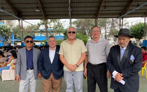 Ex estudiantes del plantel, Fernando Chuto, José Suco, Gerardo Durán, Julio Suárez y  Diómedes Burgos..
