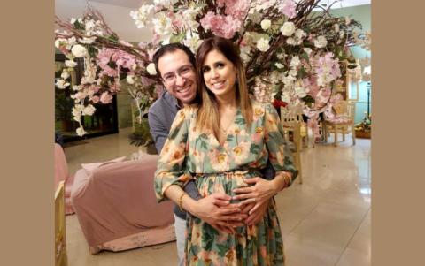 Belén junto a su esposo, Omar Ordoñez.