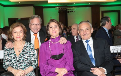 sabel Noboa, Xavier Durán, Amira Isaías de Antón y José Antón.