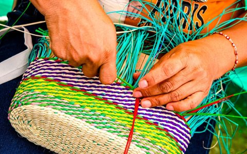 Los pobladores de Barcelona mostraron su creatividad y talento con al paja toquilla