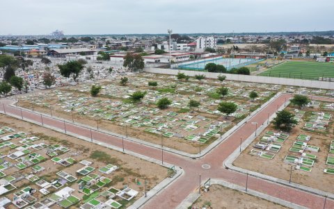 Territorio. En el cementerio Ángel María Canals se prevé la construcción de 14.000 nuevas bóvedas.