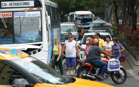 Bahía. Con el pasar de los días aumenta el tráfico en el sector de la Bahía.