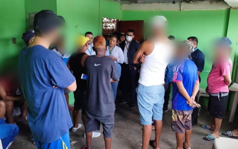 En un segundo establecimiento ubicado en el Suburbio fue rescatado un menor de edad.